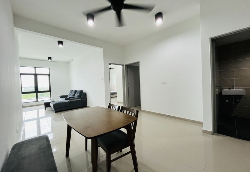 The Louvre @ Country Heights