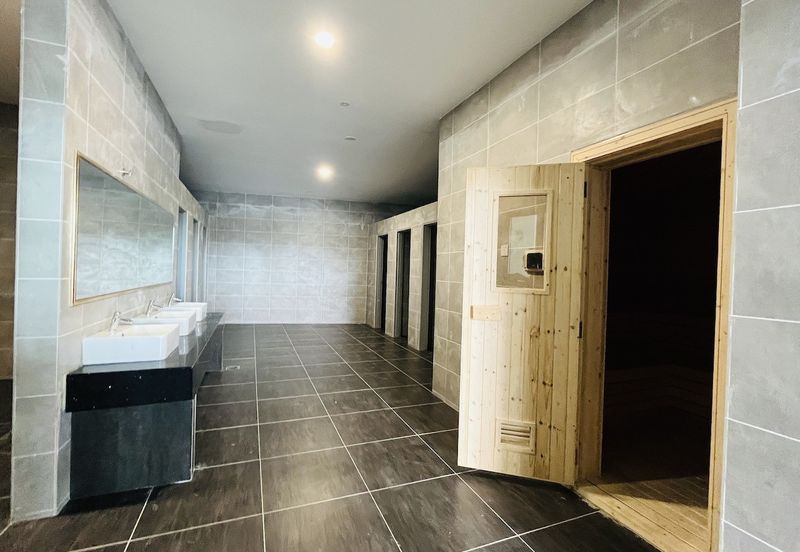 The Louvre @ Country Heights