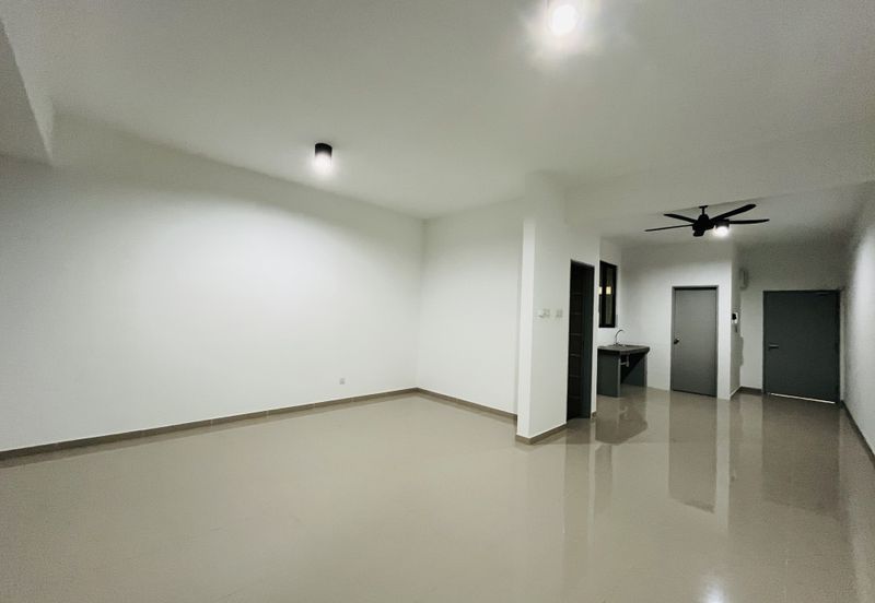 The Louvre @ Country Heights