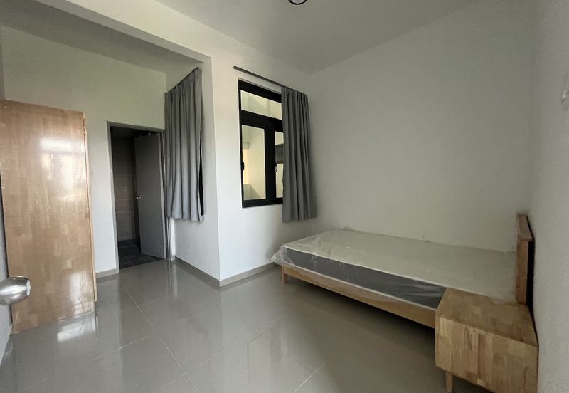 The Louvre @ Country Heights