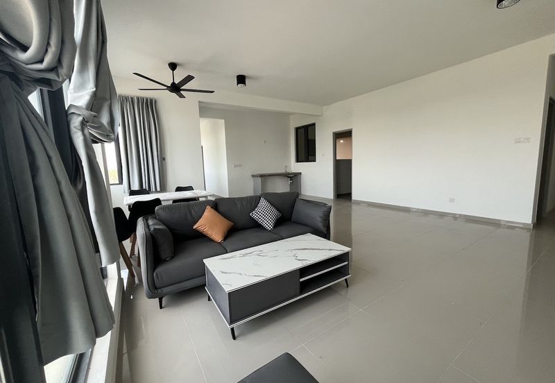 The Louvre @ Country Heights