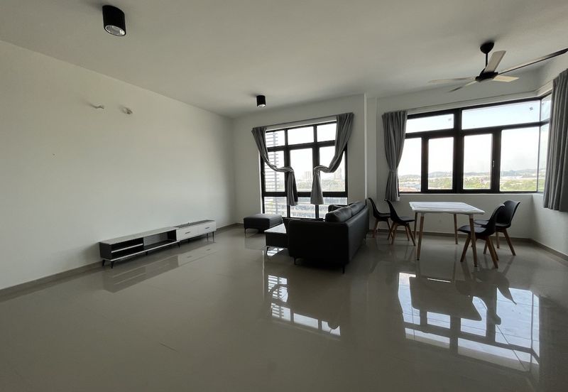 The Louvre @ Country Heights