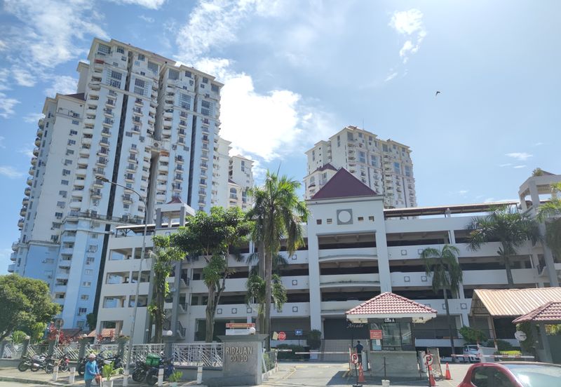 Ridzuan Condominium