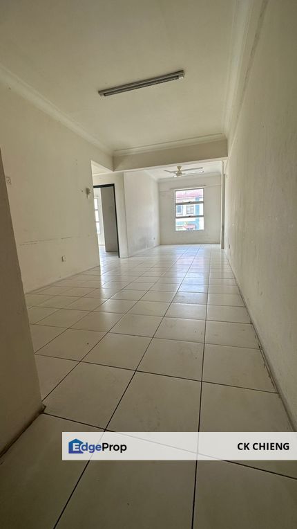 Calisa Residence Rent, 2 Rooms Furnished, Taman Mas Sepang Puchong, Selangor, Puchong
