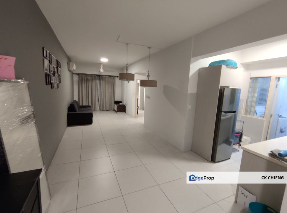 Calisa Residence Rent, 3 Rooms Partly Furnished, Taman Mas Puchong for ...