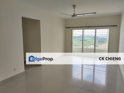 Suriamas Condo Rent, Partly Furnished 4 Rooms, Bandar Sunway PJS10, Selangor, Bandar Sunway