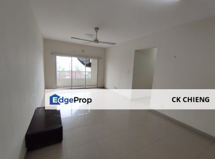 Suriamas Condo Rent, 4 Rooms Partly Furnished, Bandar Sunway PJS10, Selangor, Bandar Sunway
