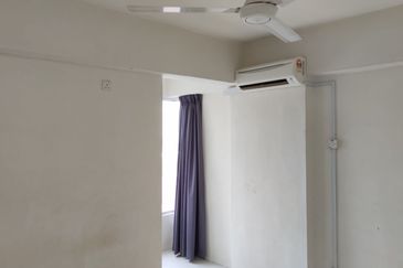 Calisa M @ Calisa Residences