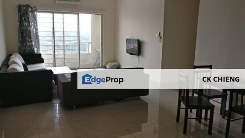 Suriamas Condo Rent, 4 Rooms Partly Furnished, Bandar Sunway PJS10, Selangor, Bandar Sunway