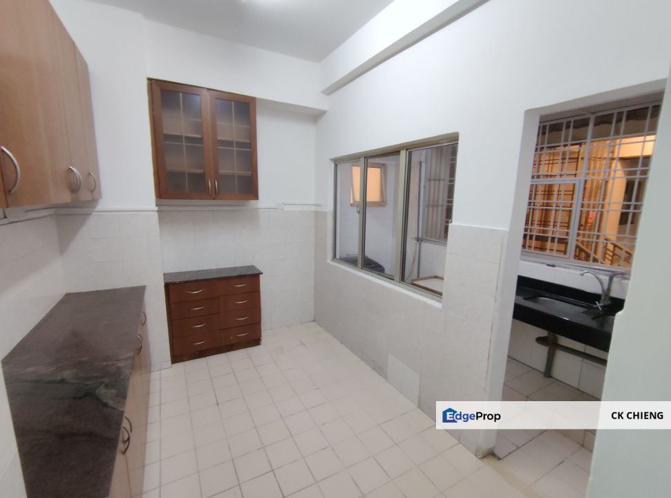 Ridzuan Condo, Below Market Non Bumi, Corner unit 1486sqft, Bandar Sunway PJS10, Selangor, Bandar Sunway