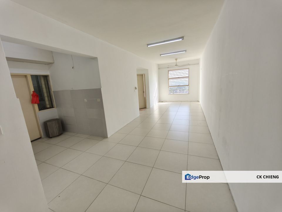 Calisa Residence, Below Market Non Bumi, 883sqft 3 Rooms, Puchong Taman Mas, Selangor, Puchong