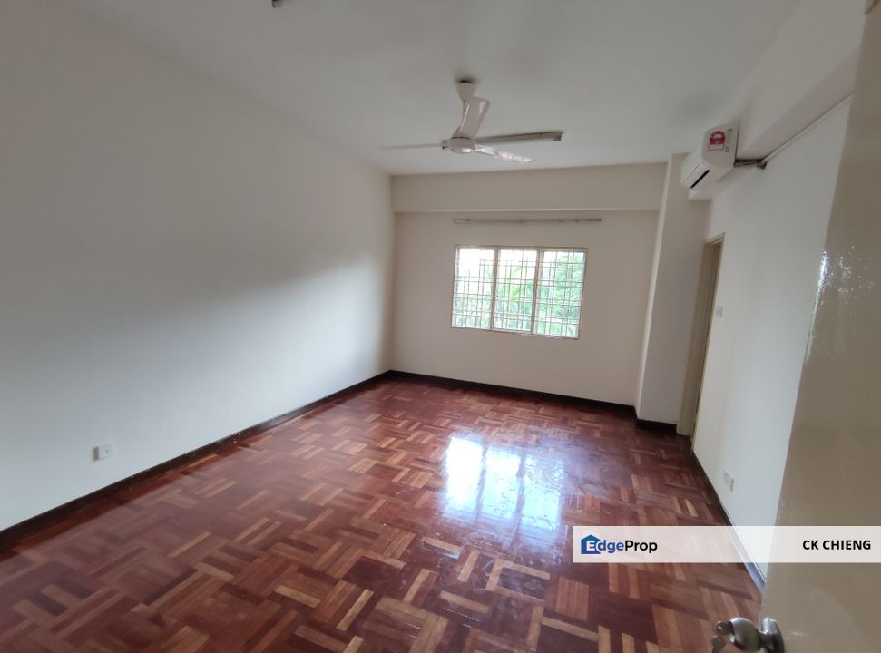 Ridzuan Condo Rent, 3 Rooms Partly Furnished, Bandar Sunway PJS10, Selangor, Bandar Sunway