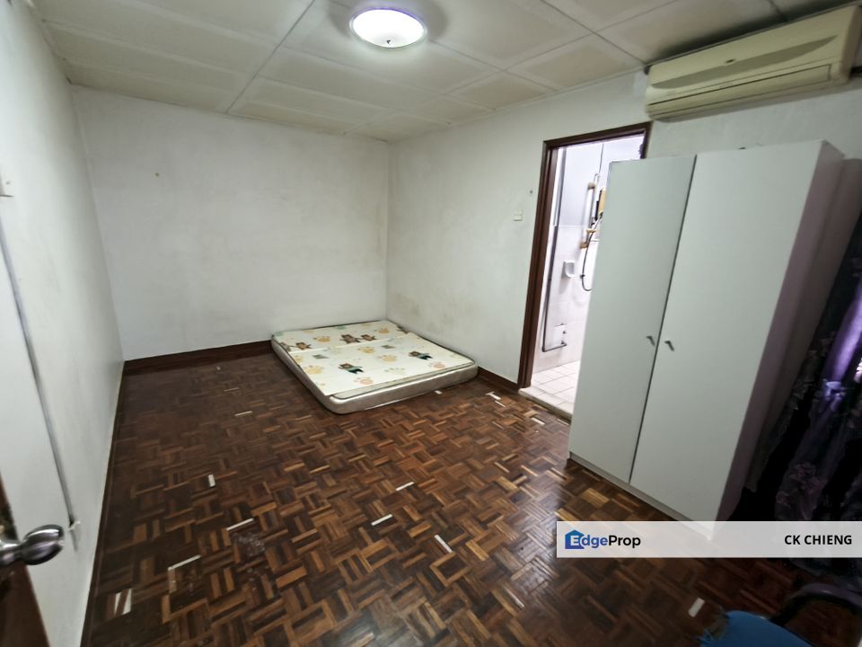 Ridzuan Condo Rent, 2 Rooms Partly Furnished, Bandar Sunway PJS10, Selangor, Bandar Sunway