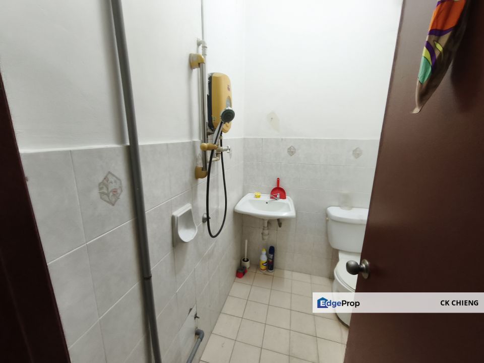 Ridzuan Condo Rent, 2 Rooms Partly Furnished, Bandar Sunway PJS10, Selangor, Bandar Sunway