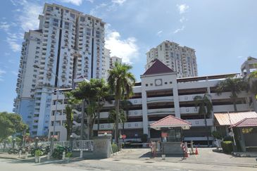 Ridzuan Condominium