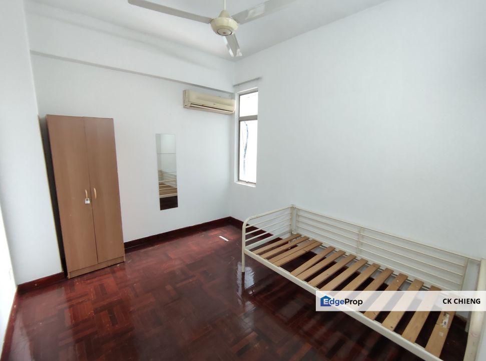 Ridzuan Condo Rent, 3 Rooms Partly Furnished, Bandar Sunway PJS10, Selangor, Bandar Sunway