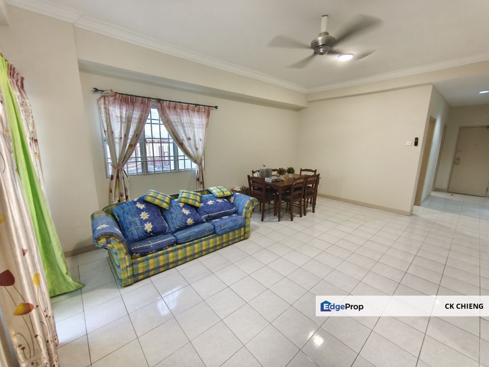 Ridzuan Condo, newly repaint 2 Rooms Partly Furnished, Bandar Sunway PJS10, Selangor, Bandar Sunway