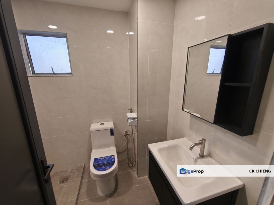 Ridzuan Condo Rent, 2 Rooms Partly Furnished, Bandar Sunway PJS10, Selangor, Bandar Sunway