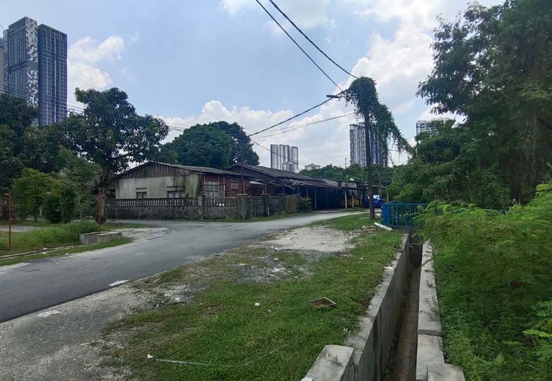 Jalan Kampung Pasir 