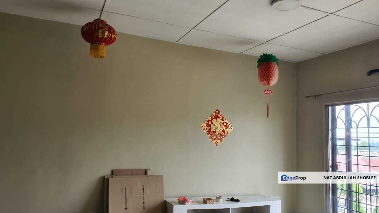 TOP FLOOR Sri Kenanga Aparment Puchong Jaya for Sale RM220,000 By NAZ