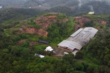 Land at Benta Raub Pahang