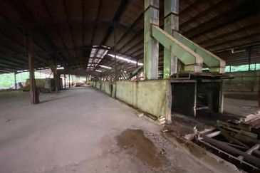 Land at Benta Raub Pahang