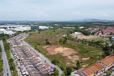 4 LOT| Commercial Land at Ayer Keroh Melaka