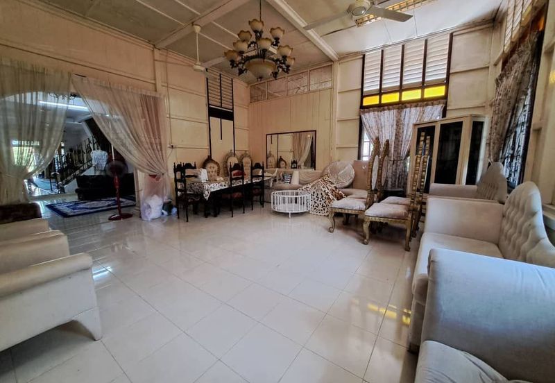 FACING MAINROAD| Tanah Pertanian (1 Ekar) dengan Banglo Parit Perupok Muar