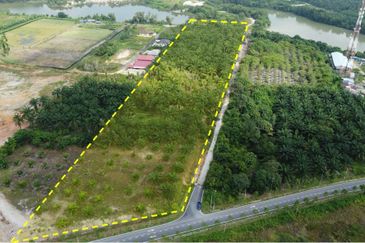 Tanah di Kampung Dengkil, Sepang Untuk Dijual