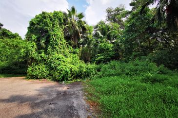 NEXT TO CUSTOMS| Commercial Land (Petrol Station) Ayer Keroh Melaka For Sale