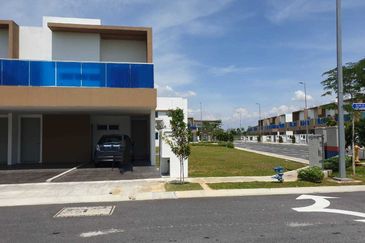 Casa Bluebell @ Cybersouth