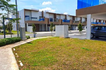 Casa Bluebell @ Cybersouth