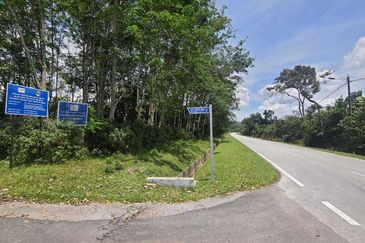 MALAY RESERVED| Agriculture Land Kg. Semerbok Rembau Negeri Sembilan