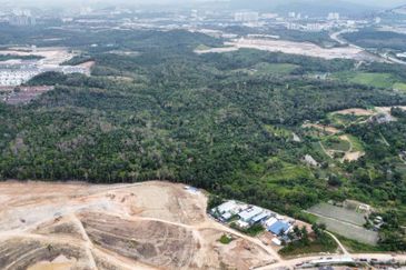 NEAR SERENE HEIGHTS| Agriculture Land at Semenyih For Sale