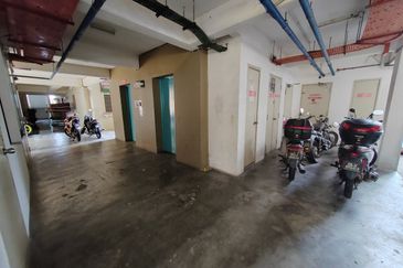 Seri Ixora, Seksyen 27 Shah Alam