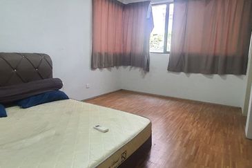 Mirage By The Lake @ Perdana Lakeview West