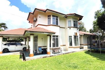 Taman Tasik Semenyih (Lake Residence)