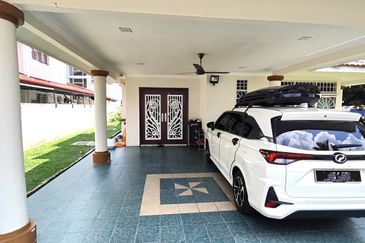 Taman Tasik Semenyih (Lake Residence)