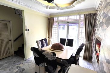 Taman Tasik Semenyih (Lake Residence)