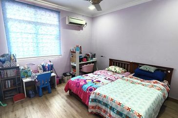 Taman Tasik Semenyih (Lake Residence)