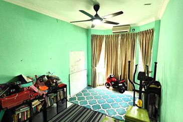 Taman Tasik Semenyih (Lake Residence)