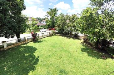 Taman Tasik Semenyih (Lake Residence)