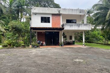 Seksyen 12, Shah Alam