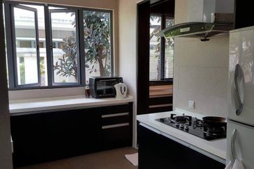 Bangi Lakehill Villas