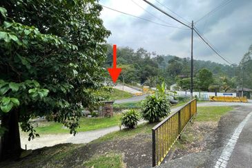 Kampung Sungai Penchala