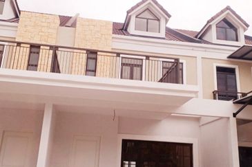 Monet Springtime @ Sunsuria City