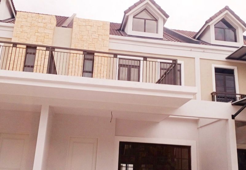 Monet Springtime @ Sunsuria City