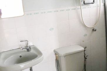 De Tropicana Condominium