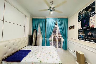 CORNER| RENOVATED| FULLY FURNISHED Double Storey Bungalow Jalan Kubah Bukit Jelutong For Sale