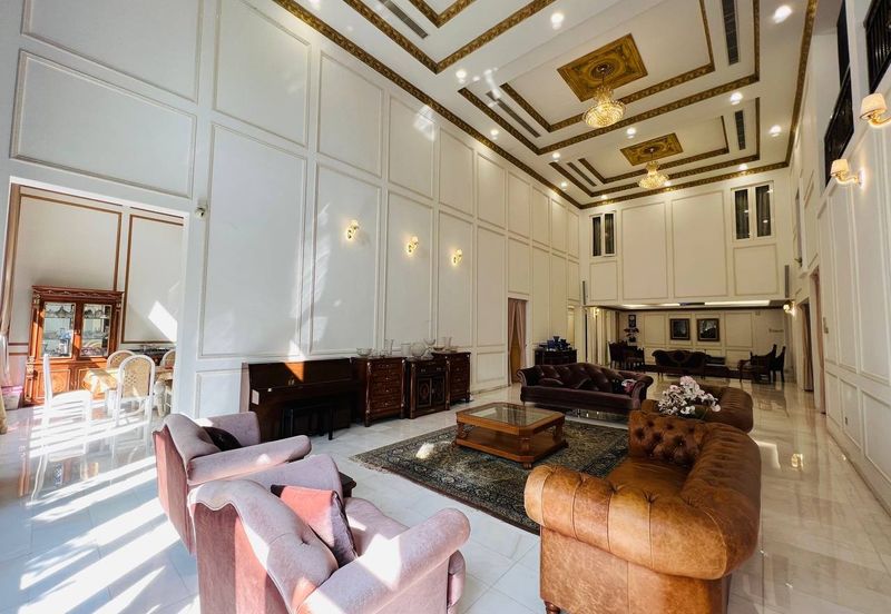 CORNER| RENOVATED| FULLY FURNISHED Double Storey Bungalow Jalan Kubah Bukit Jelutong For Sale